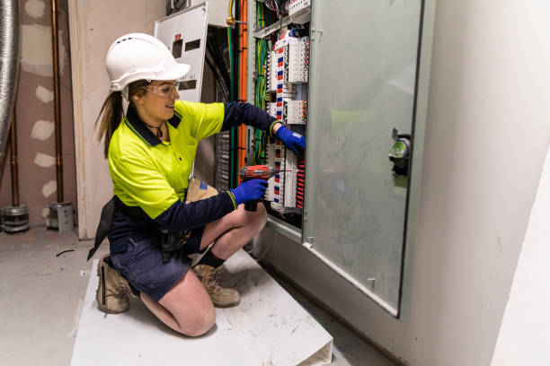 Best Residential Electrician Services  in Westlake Vlage, IL